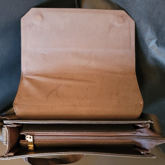 Man Purse/Satchel Bag - Picture 8 of 9